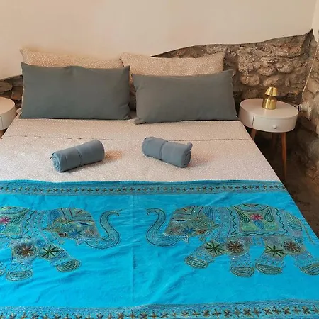 Bed & Breakfast La Casa Delle Pietre Parlanti - Casa In Pietra Ai Piedi Del Parco Delle 5 Terre Biassa