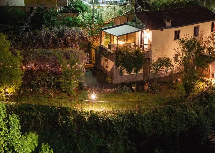 فندق مبيت وإفطار La Casa Delle Pietre Parlanti - Casa In Pietra Ai Piedi Del Parco Delle 5 Terre
